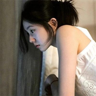 一杯热奶茶的等待
